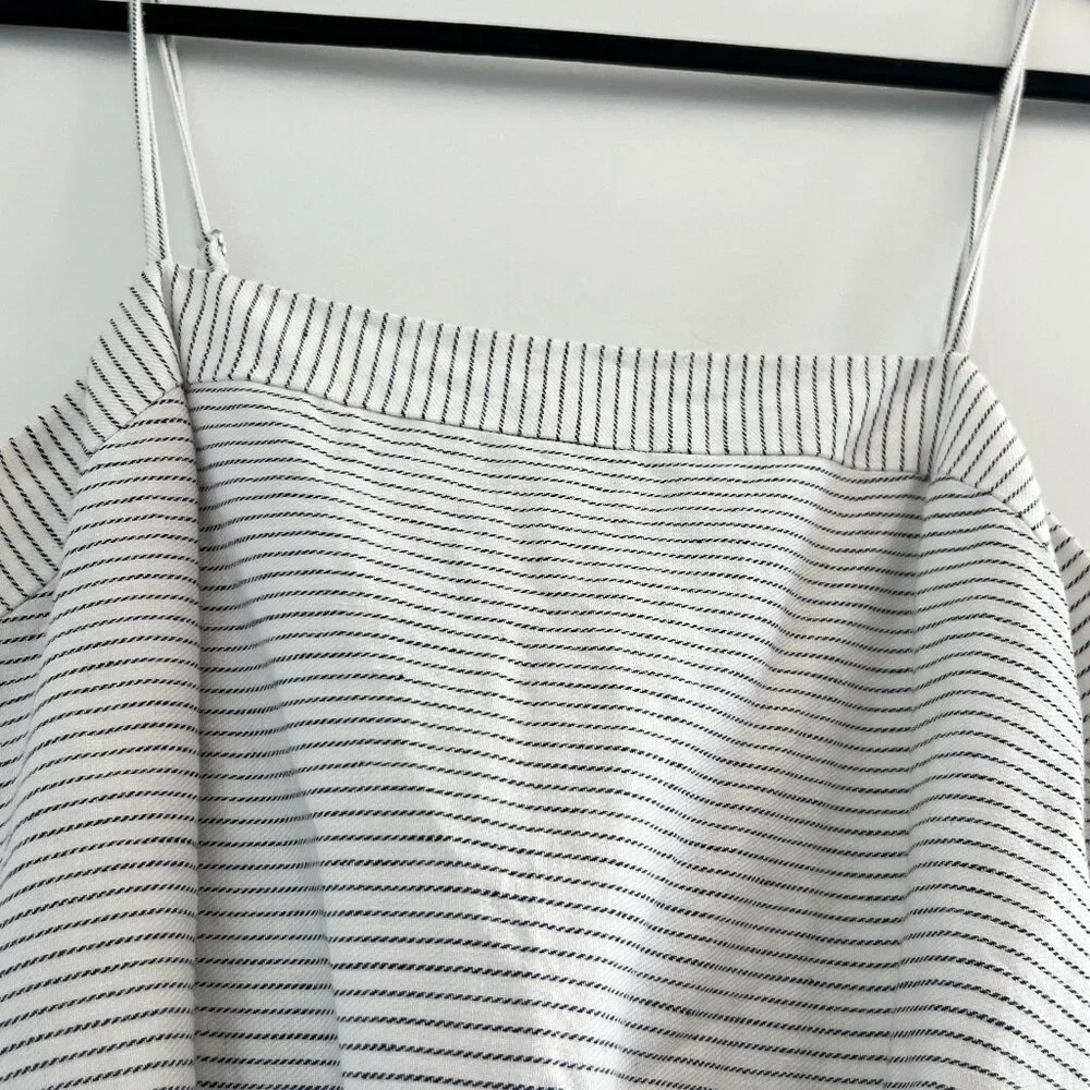 Banana Republic Linen-Cotton Cropped Wide Leg Jumpsuit - Picture 3 of 5